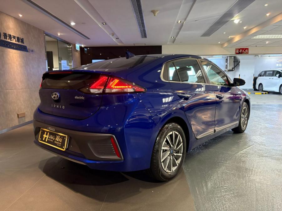 Ioniq Electric - Image 2